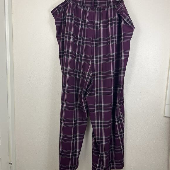 NWT Torrid Purple Plaid Wide Leg Pants Plus Size 5 5X No Belt - Picture 3 of 5